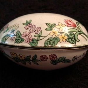 3.25" Metal Egg with white enamel Flower Blossoms